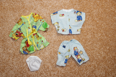 Набор домашней одежды для куклы: пижама и халат