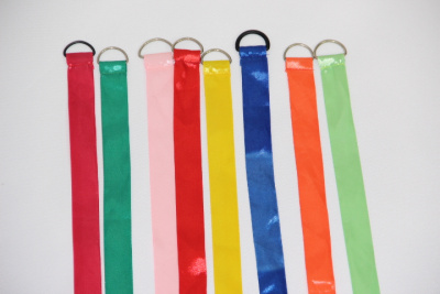 Лента гимнастическая шир. 2,5 на полукольце 1 м