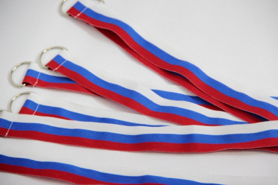 Лента Россия шир. 2,5 см на полукольце (2,5 м)