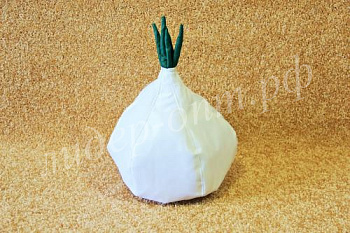 Детская шапка Чеснок